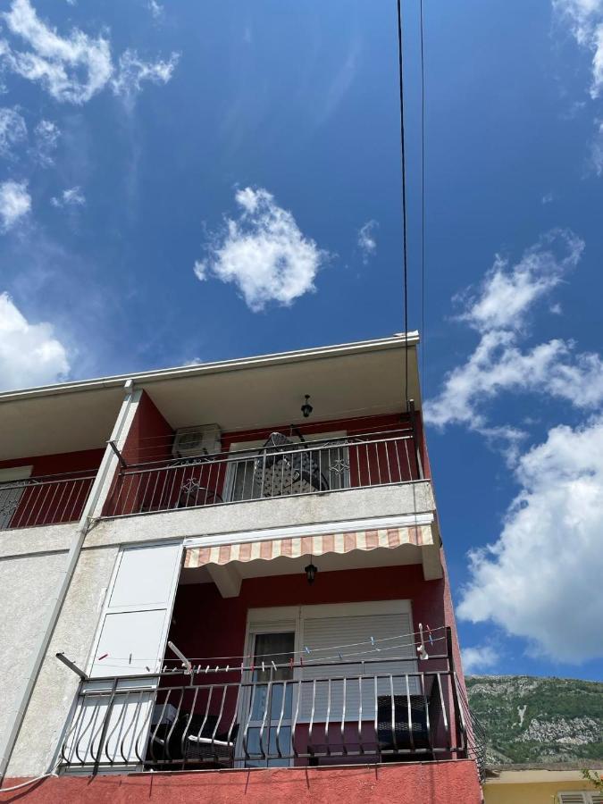 Apartments Neda Сутоморе Екстериор снимка