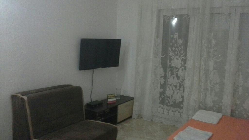 Apartments Neda Сутоморе Екстериор снимка
